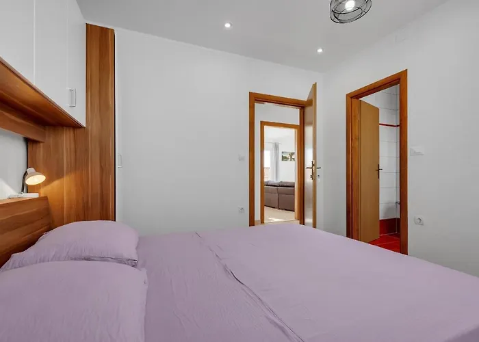 Апартаменти Penthaus Stipe *