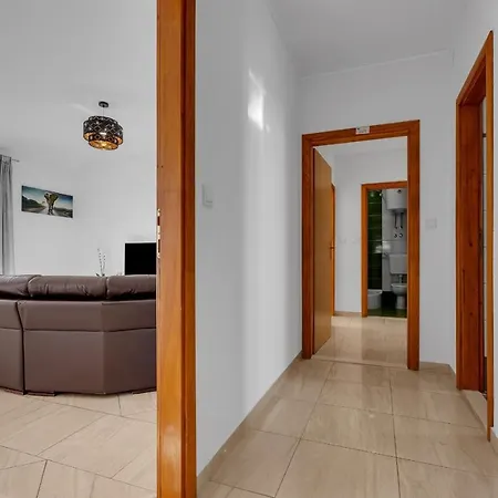 Appartement Penthaus Stipe